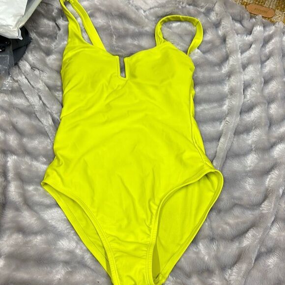 Women's One Piece Swimsuit - Kona Sol™ Green Size S - Picture 1 of 2
